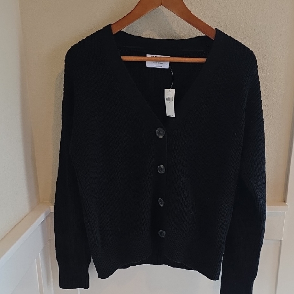Old Navy Women's Black Cardigan Sweater